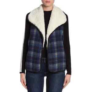 Melrose And Market Faux Shearling Reversible Vest Blue Plaid Print One Size
